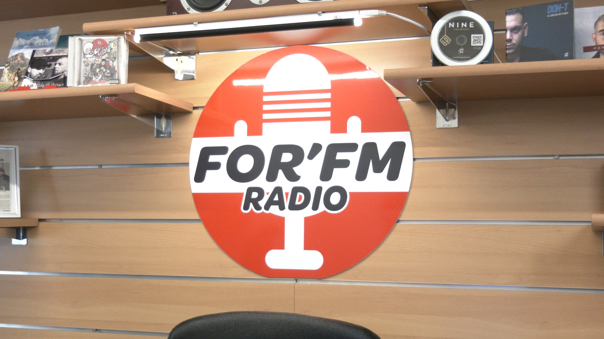 For'FM : Une Radio Locale - TV8 Moselle-Est