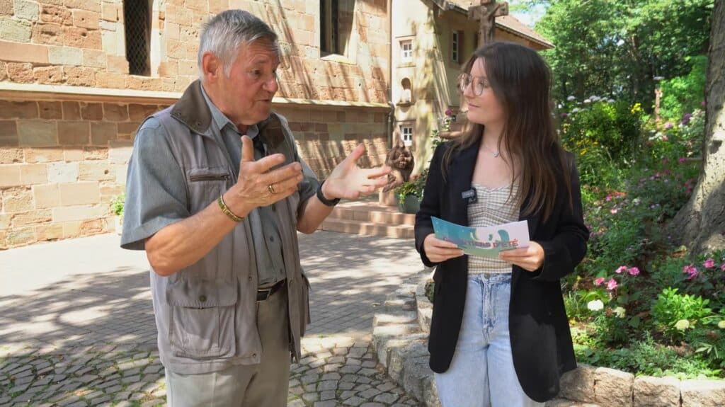 🌺⛪ Quartiers d'été: La chapelle Sainte Croix