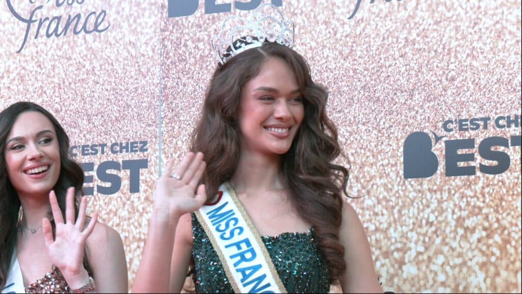 Hinaupoko Devèze, Miss France 2026 en visite officielle au B’Est de Farébersviller