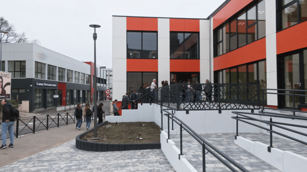 Lycée Antoine-Gapp : Portes ouvertes dans les nouveaux locaux