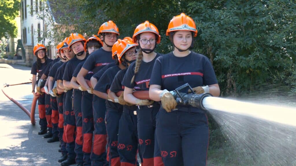 Jeunes sapeurs-pompiers : former les secours de demain