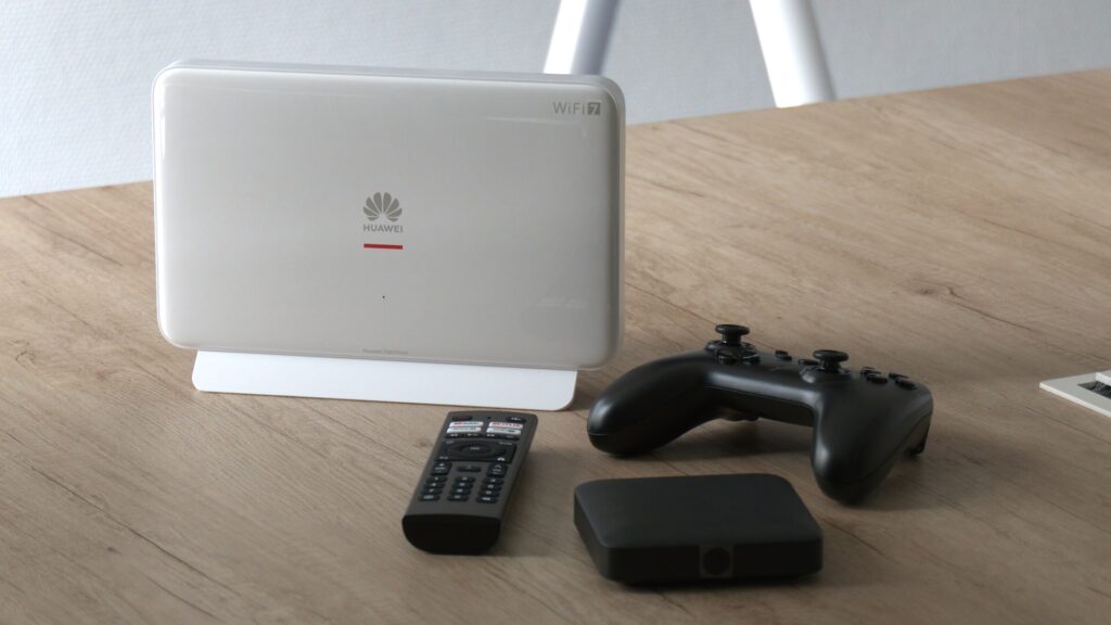 Fibragglo lance une nouvelle box internet et TV