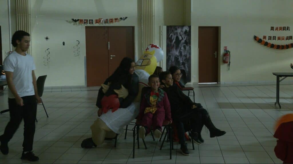 Behren-lès-Forbach : la Maison des Associations se transforme pour Halloween